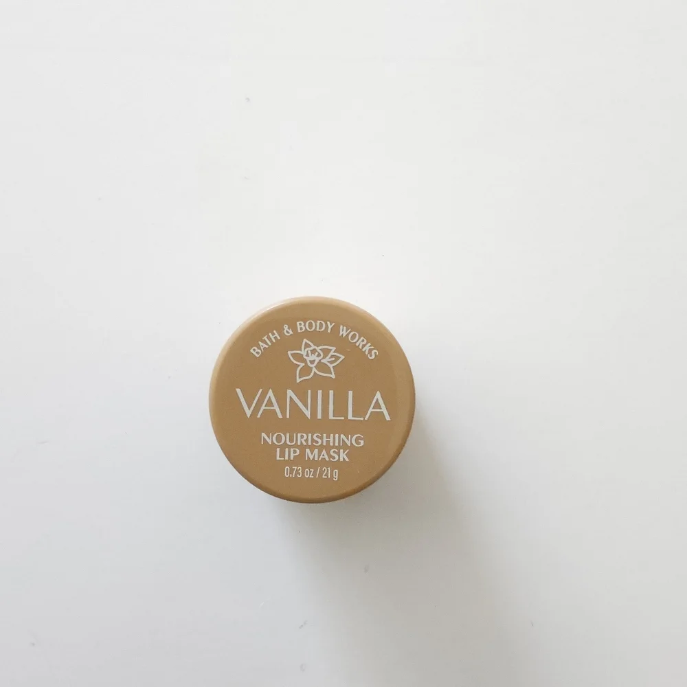 Bath and body works, vanilla lip care set
